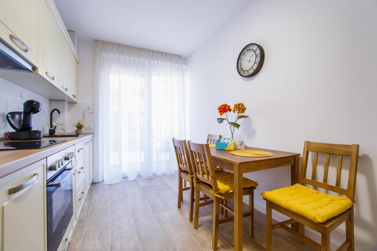 Lovely Home At West Residence Oradea Zewnętrze zdjęcie